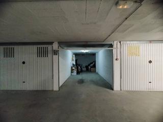 Aparcament cotxe  Josep pla. Gran plaza de parking cerrada en venta en celrà gironès