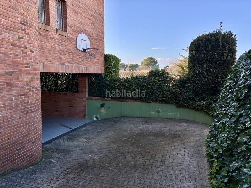 Foto d084de7d-e816-4724-87ef-8b3a57584270. Casa  con jardín en Palau en Palau Girona