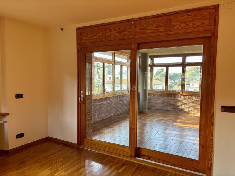 Foto de490514-22ed-4dd0-9411-631c81a79324. Casa  con jardín en Palau en Palau Girona