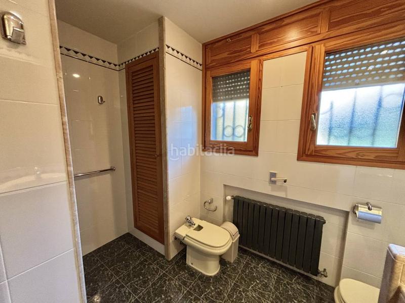 Foto f904587e-f9a0-4eaa-933f-b3893cdd4e5e. Casa  con jardín en Palau en Palau Girona