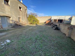 Finca rústica a Ventalló. Solar en venta en ventalló