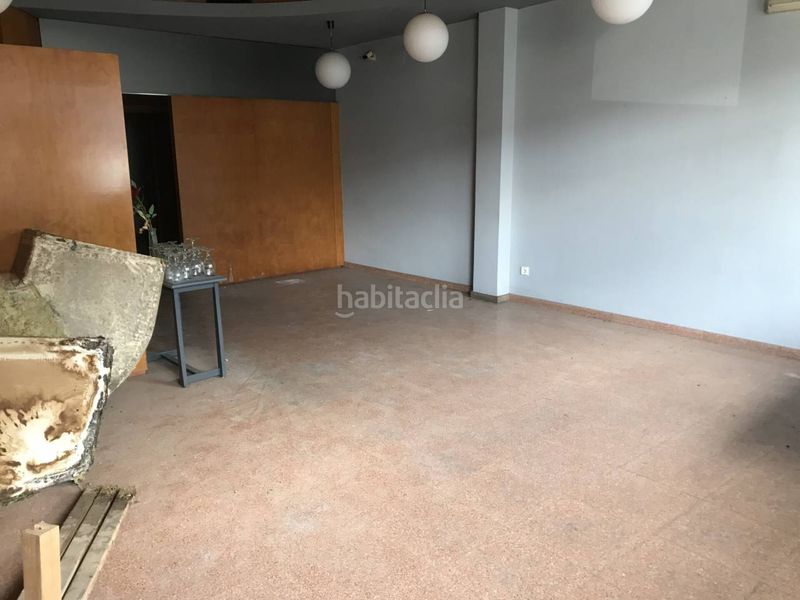 Foto 94d3fa66-0ee0-4111-9eb1-98bac8688679. Local comercial a Banyoles