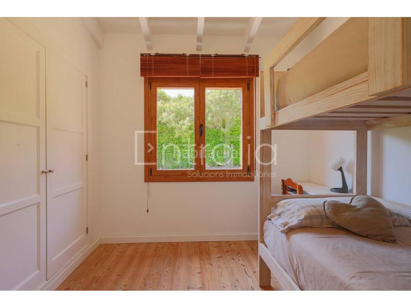 Foto a3f3430d-e561-460d-8de4-4fd5178d92e9. Chalet  en venta en Biniancolla-Punta Prima Sant Lluís