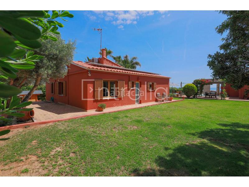 Foto f2c7aa8e-39a9-43d7-a415-7843e23b4cfc. Chalet  en venta en Biniancolla-Punta Prima Sant Lluís