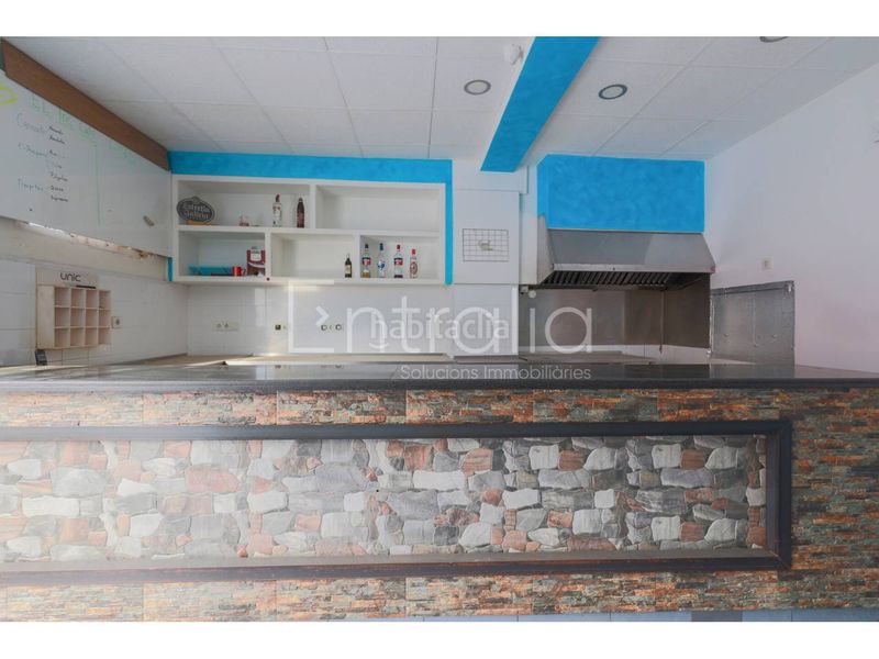 Foto 809cbfdf-920f-49a6-8ec7-e9202acb481f. Local comercial a Flaçà