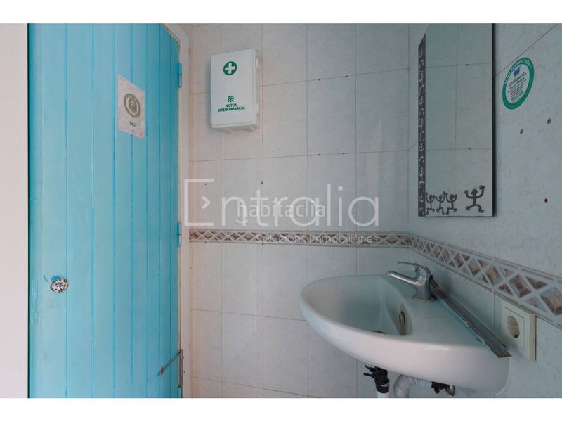 Foto e78500cf-715e-4bcb-8ff8-e91bab0468cc. Local comercial a Flaçà