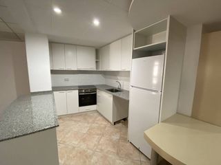 Rent Flat  Ronda ferràn puig. Piso en alquiler en girona