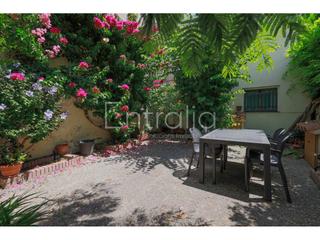 Maison à Vilamacolum. Encantadora casa en venta en vilamacolum