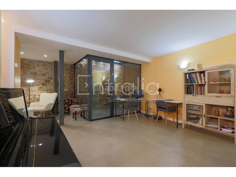 Foto 1682d843-7d74-4811-8d1a-602648e75b43. Casa amb calefacció a Colomers