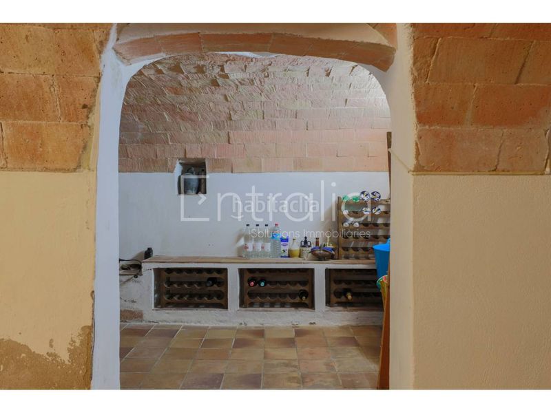Foto f2739157-47de-4d3f-861a-0a9e4f72b1aa. Casa amb calefacció a Jafre