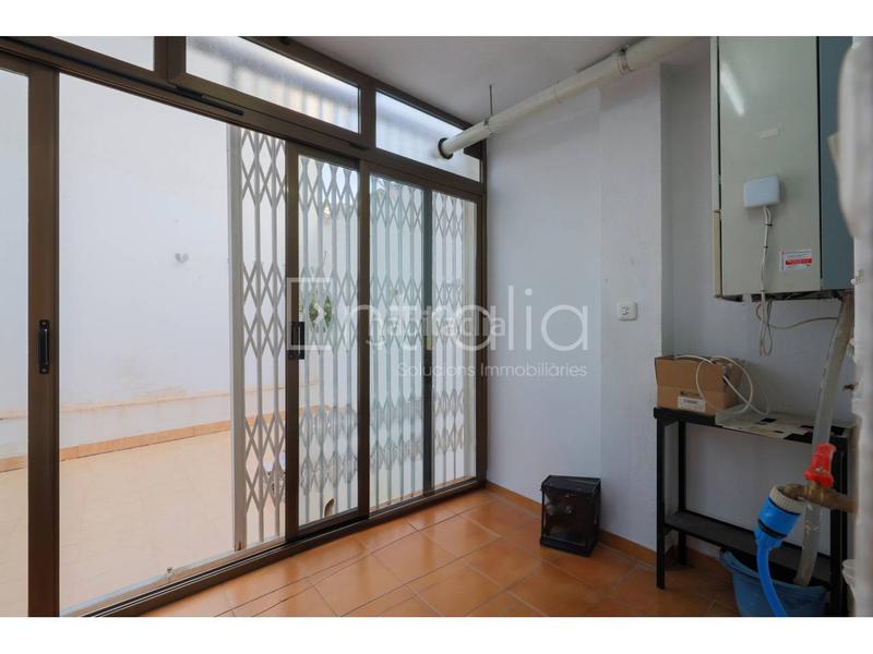 Foto 67e56b6e-8528-45f6-a438-fc59f82db731. Casa con riscaldamento parcheggio in Pont Major - Pedret - Campdorà Girona