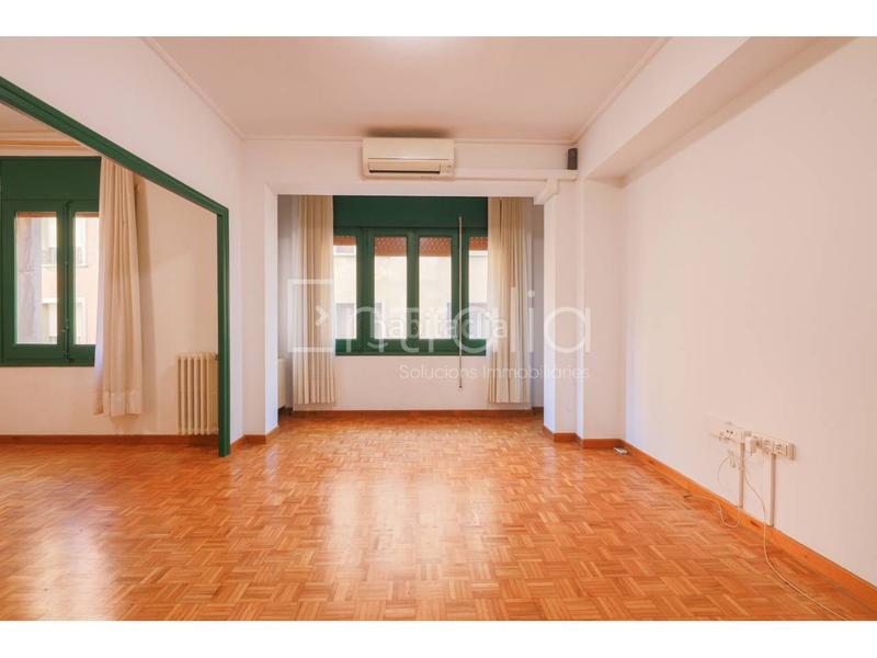 Foto 26e44e00-c177-46ae-a92c-247277e8e8e1. Piso  en venta capital en Eixample Nord Girona