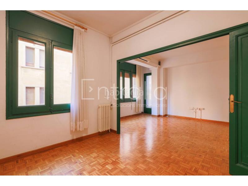 Foto efe9e220-b14b-4b64-8fe7-132e4896c306. Piso  en venta capital en Eixample Nord Girona