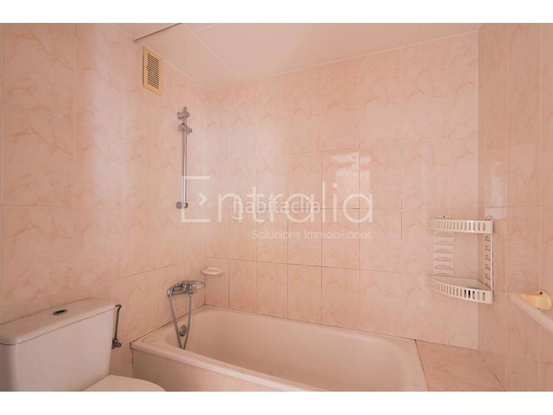 Foto 4c49605a-08a2-4662-8b7c-e48b9f03aefd. Etagenwohnung mit heizung parking in Creu de la Mà Figueres