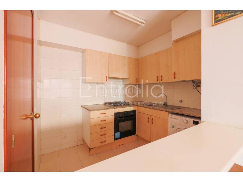 Foto 76ca5ac7-08e6-4ea3-a787-0e3b6089f66e. Etagenwohnung mit heizung parking in Creu de la Mà Figueres