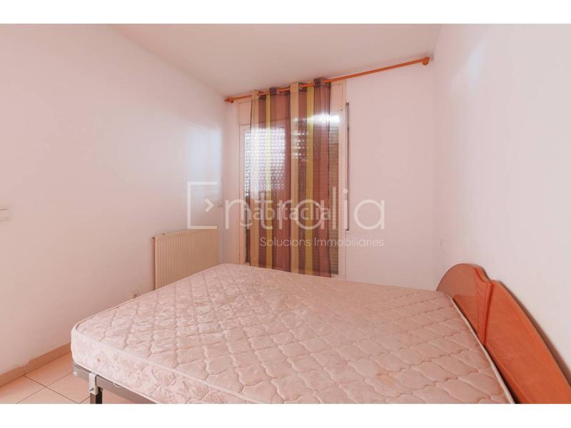 Foto a23fc0fb-c44e-4fda-9905-1622d87760be. Etagenwohnung mit heizung parking in Creu de la Mà Figueres