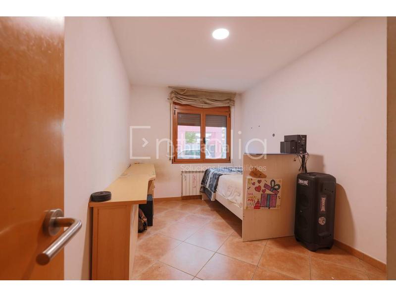 Foto 5c549992-24a0-4728-8c34-bb7307e85e8d. Pis amb calefacció aparcament a Bescanó