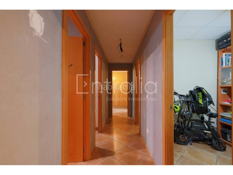 Foto 9c6180bf-1593-479b-ae46-eab885992f22. Pis amb calefacció aparcament a Bescanó