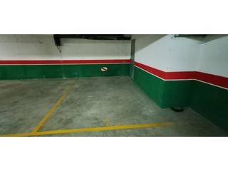 Lloguer Aparcament cotxe  Alau. Garatge en alquiler en celrà