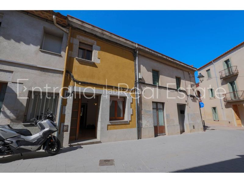 Foto 5fe94f7e-4b3b-4dff-bc9e-cb91bf7a3edb. Casa amb calefacció a Cassà de la Selva