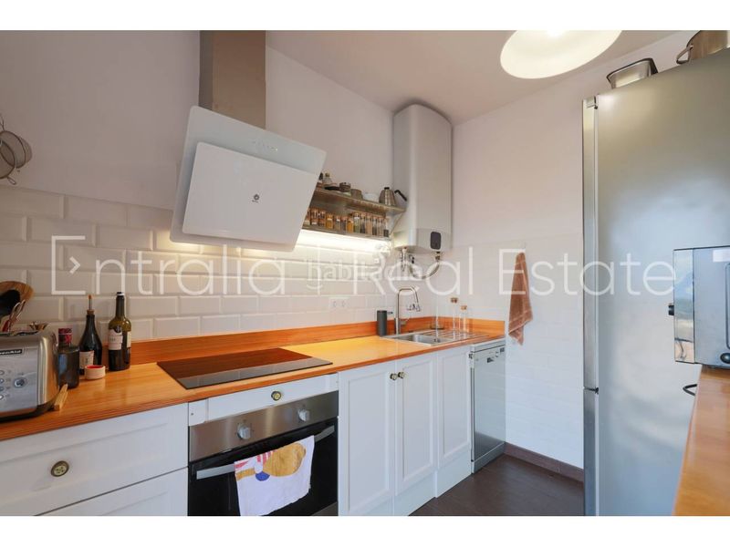 Foto 50a9f017-e7e8-4796-872b-a913ddac43c4. Pis amb calefacció a Centre-Barri Vell Girona