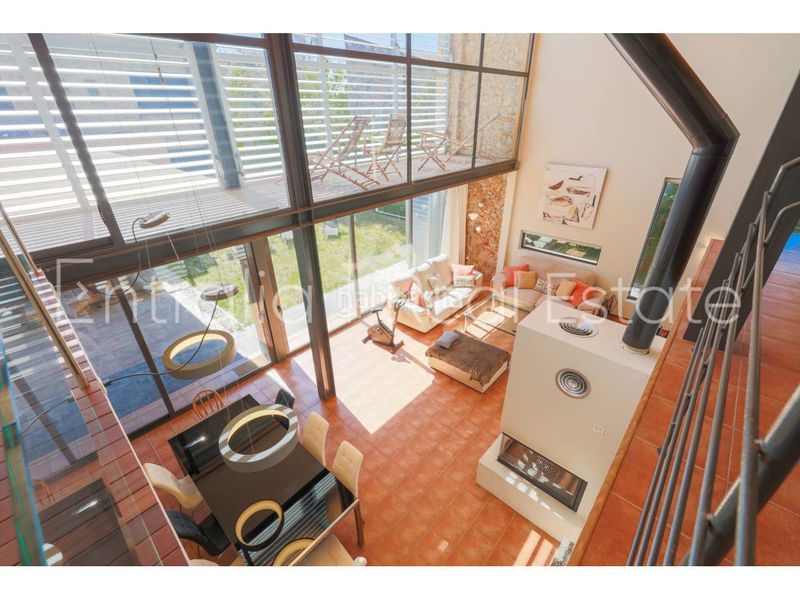 Foto ca781ea8-c3c7-4cb4-8930-c777eaf3a307. Casa amb calefacció aparcament piscina a Albons