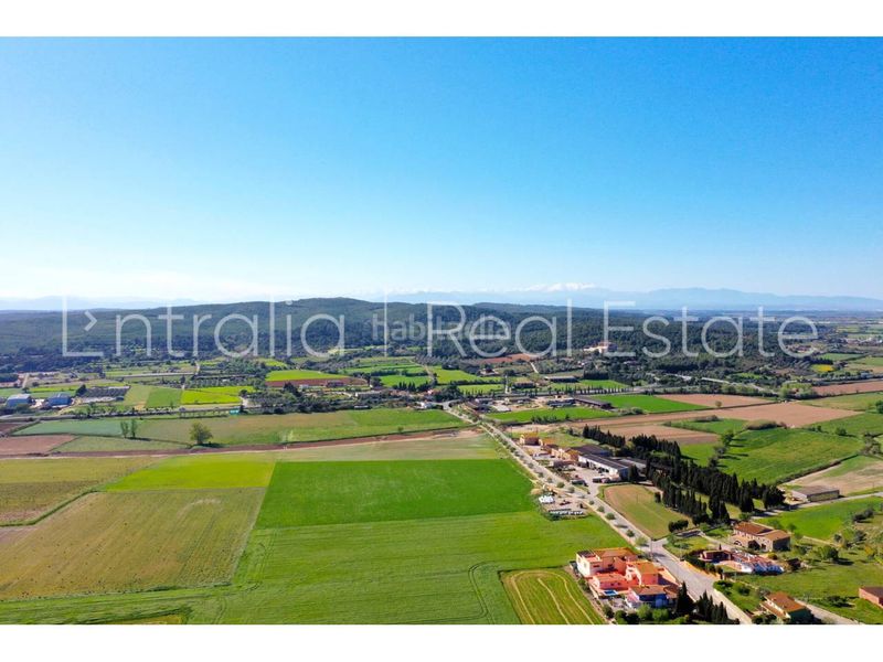 Foto cefbc68e-0959-4195-9a6e-c9a89e2b4838. Casa amb calefacció aparcament piscina a Albons