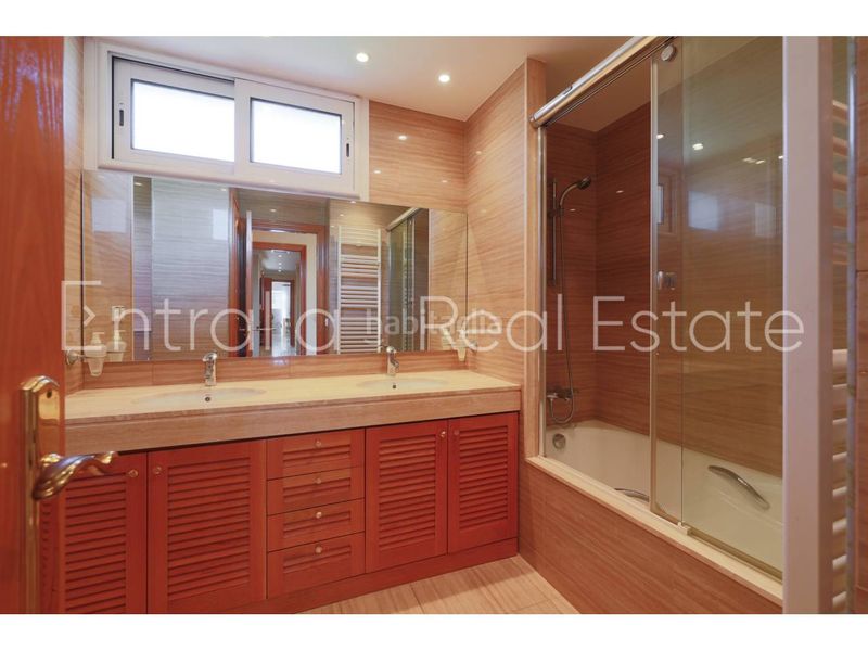 Foto 1eee0034-1291-4d96-adeb-b0d7f9178350. Casa amb aparcament piscina a Vilamalla