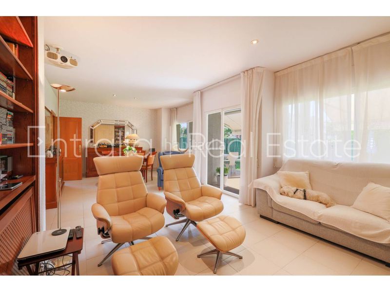 Foto 48c0e44b-2f40-4a1b-97fb-0233d672ed9e. Haus mit heizung parking in Fornells de la Selva
