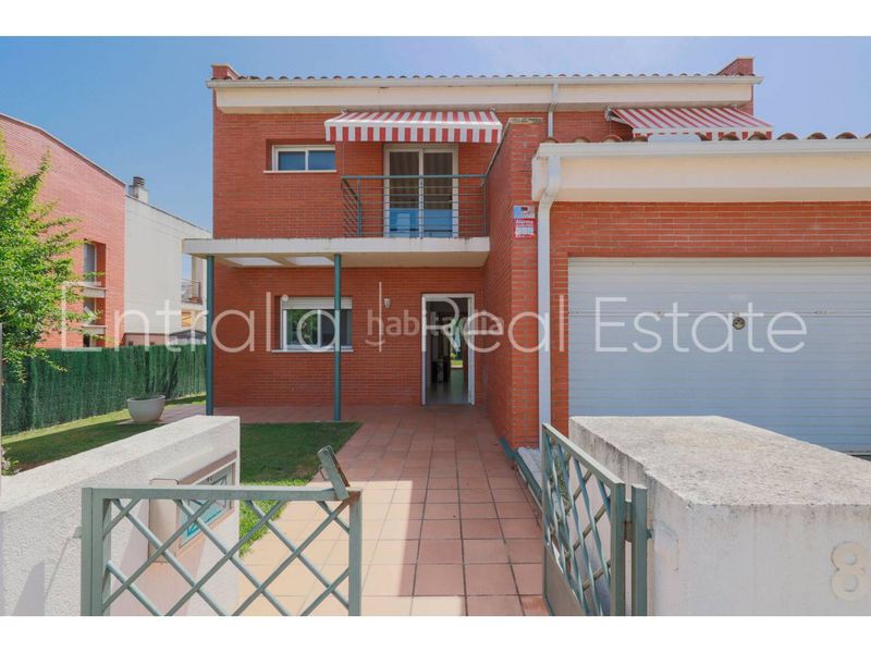 Foto 526392e0-cbe0-4d61-a1db-240cee249c6e. Haus mit heizung parking in Fornells de la Selva