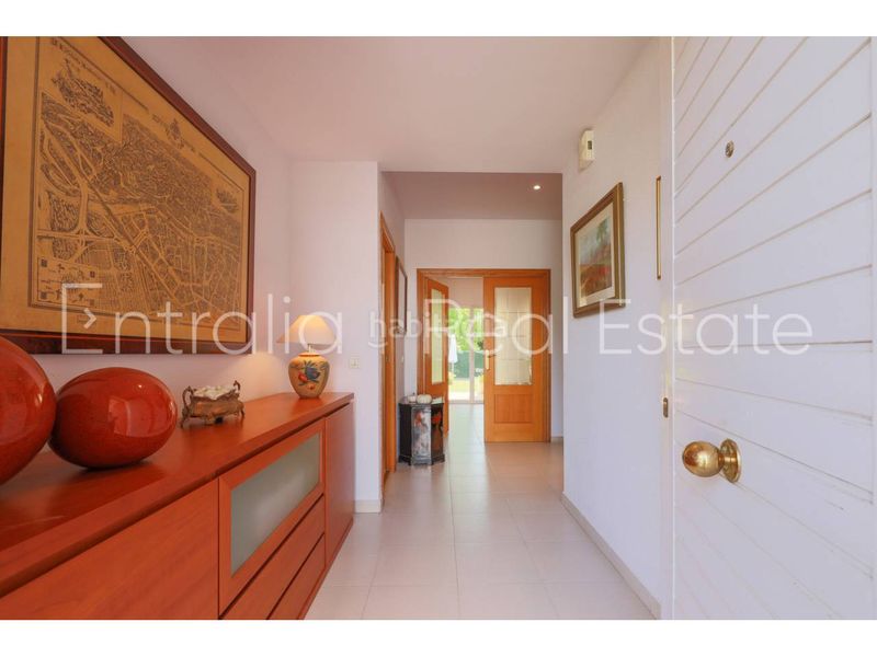 Foto 9a74ef5b-78d4-4dcc-8043-6f08676bd777. Haus mit heizung parking in Fornells de la Selva