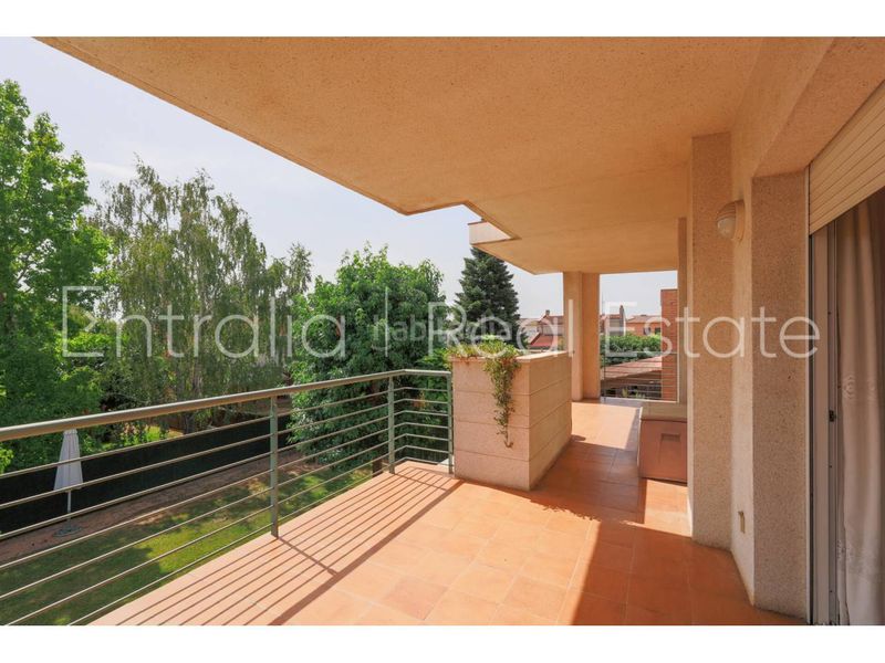 Foto ac7a4ddc-81d5-4c50-9f6f-73e2e42f3a00. Haus mit heizung parking in Fornells de la Selva