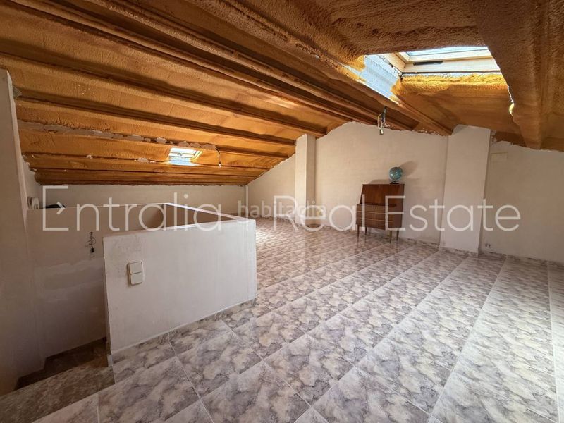 Foto 667206a4-8209-47f5-8a06-801f1cbcb816. Casa adossada amb aparcament a Campdevànol