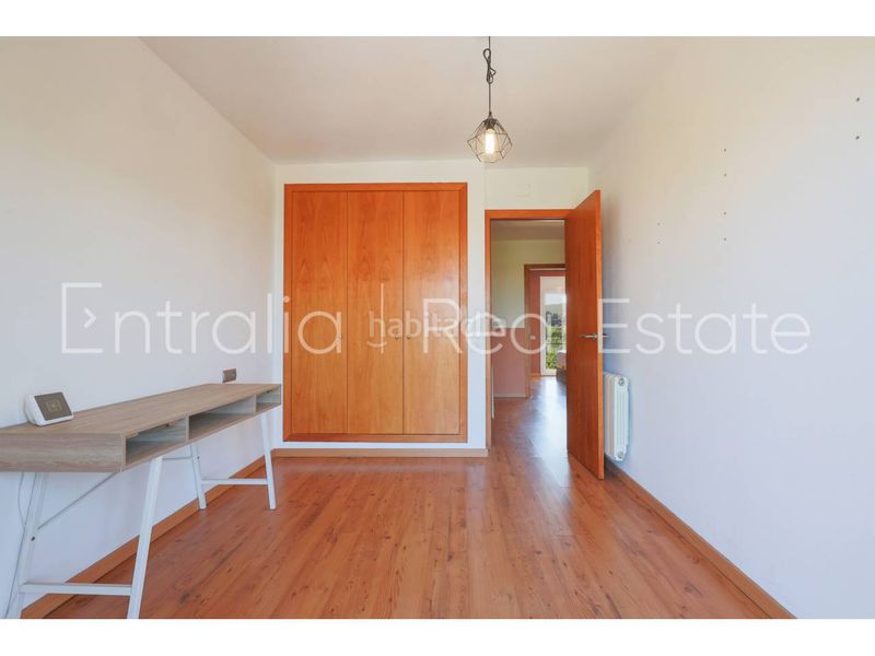 Foto d91797e7-b751-412c-8395-dab49102b8e3. Casa adossada amb calefacció aparcament a Celrà