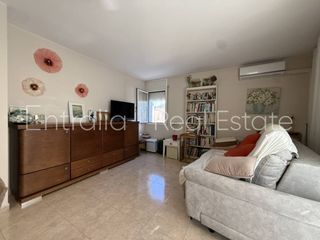 Appartamento  Calle torrent orriols. Piso en venta en celrà por 225.000  con plaza de aparcamiento ce