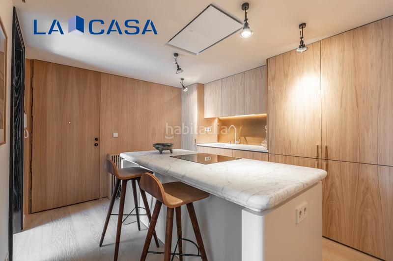 Foto c8a1cdd1-9946-4e01-abf2-fc06faefcd18. Appartement avec chauffage dans Sol Madrid
