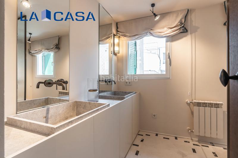 Foto d1efc36b-592e-4ee0-8a11-7319264c8cd2. Appartement avec chauffage dans Sol Madrid