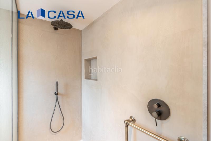 Foto cbcd6019-26bc-4341-81c2-6a7dad243e82. Piso en Sol Madrid