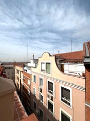 Attique  Calle bastero