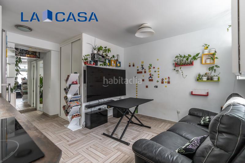 Foto 4b4eed89-731f-4c3d-b703-d3b018cd78f8. Piso en Valdeacederas Madrid