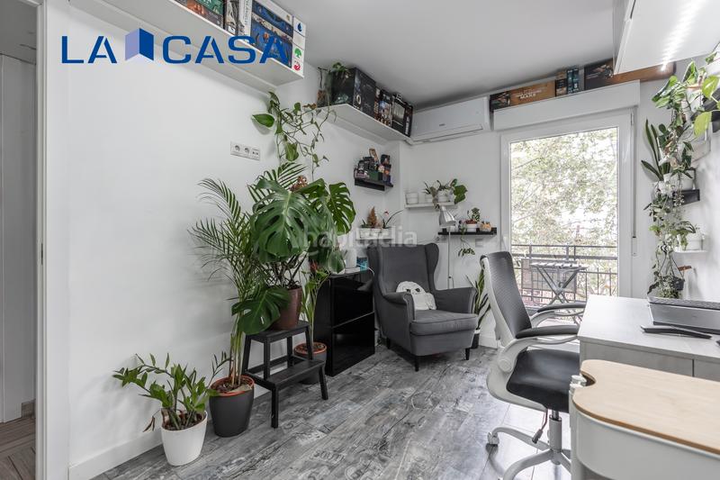 Foto 82dab4d1-5284-4120-bf1b-e48c0b55313b. Piso en Valdeacederas Madrid