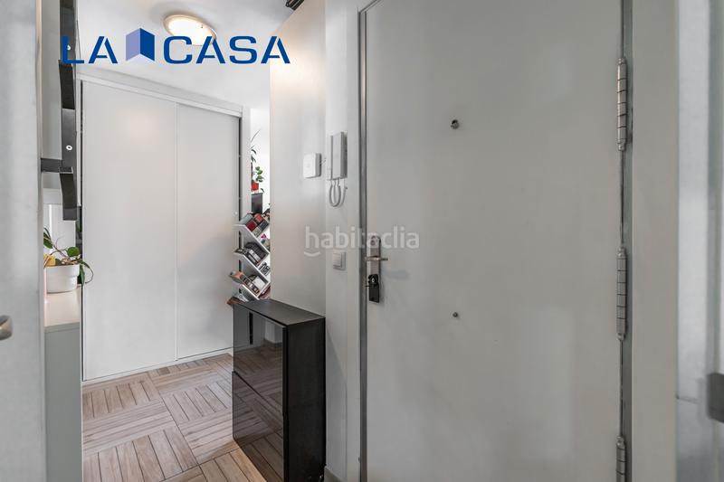 Foto 8ce04b80-1909-424c-ad0c-99d7d660e126. Piso en Valdeacederas Madrid