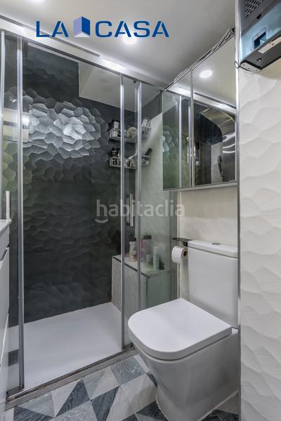 Foto bbd5dbe8-d03e-4623-adf4-e90b71ed5891. Piso en Valdeacederas Madrid