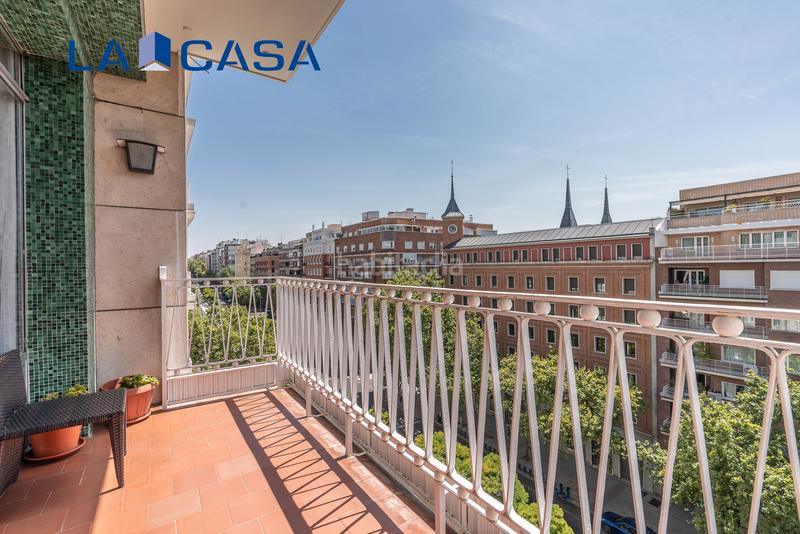 Foto 1a4e72d0-b075-4e88-bb0a-8caa3d6ca0e3. Piso en Vallehermoso Madrid