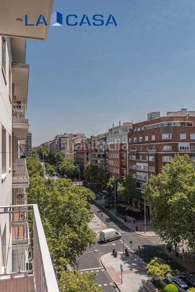 Foto 4cebdd9e-0fee-45b9-8a44-9bb03f100bbd. Piso en Vallehermoso Madrid