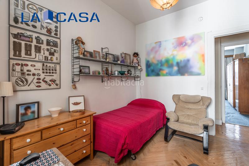 Foto 6ba8fc07-4d0c-4555-b4e7-26f8f1ccc5bb. Piso en Vallehermoso Madrid