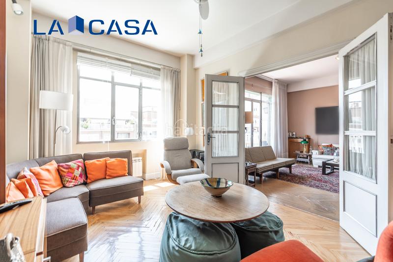 Foto e7c80417-e14c-4658-8e29-cb0e8ee0a74c. Piso en Vallehermoso Madrid