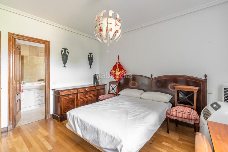 Foto cd26e551-0d42-4db3-ba4d-72ebf34dee50. Chalet con riscaldamento parcheggio piscina in Ciudalcampo