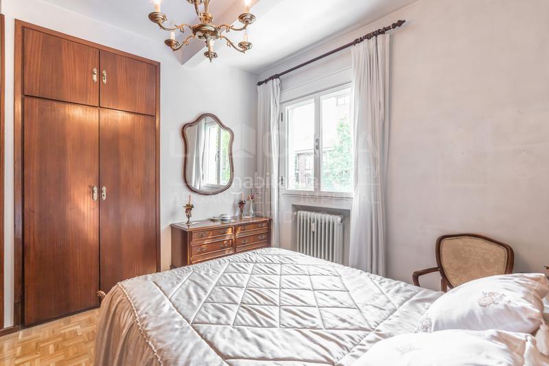 Foto 5efe5b3e-8627-48b0-bdc9-23ba55864d9f. Piso en Imperial Madrid