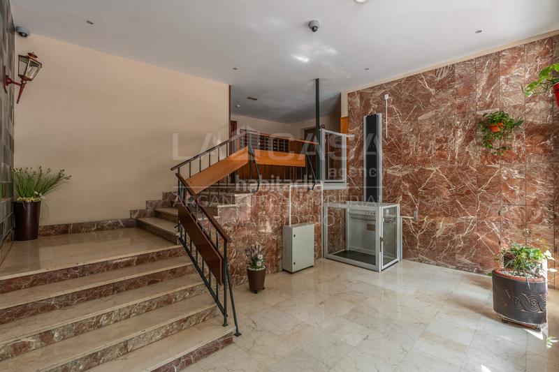 Foto db44e88b-c64c-4685-ab2c-d16f03224260. Piso en Imperial Madrid